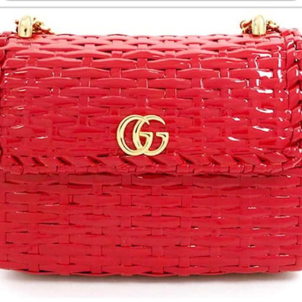Extremely rare Gucci red wicker bag! GG marmot crossbody
